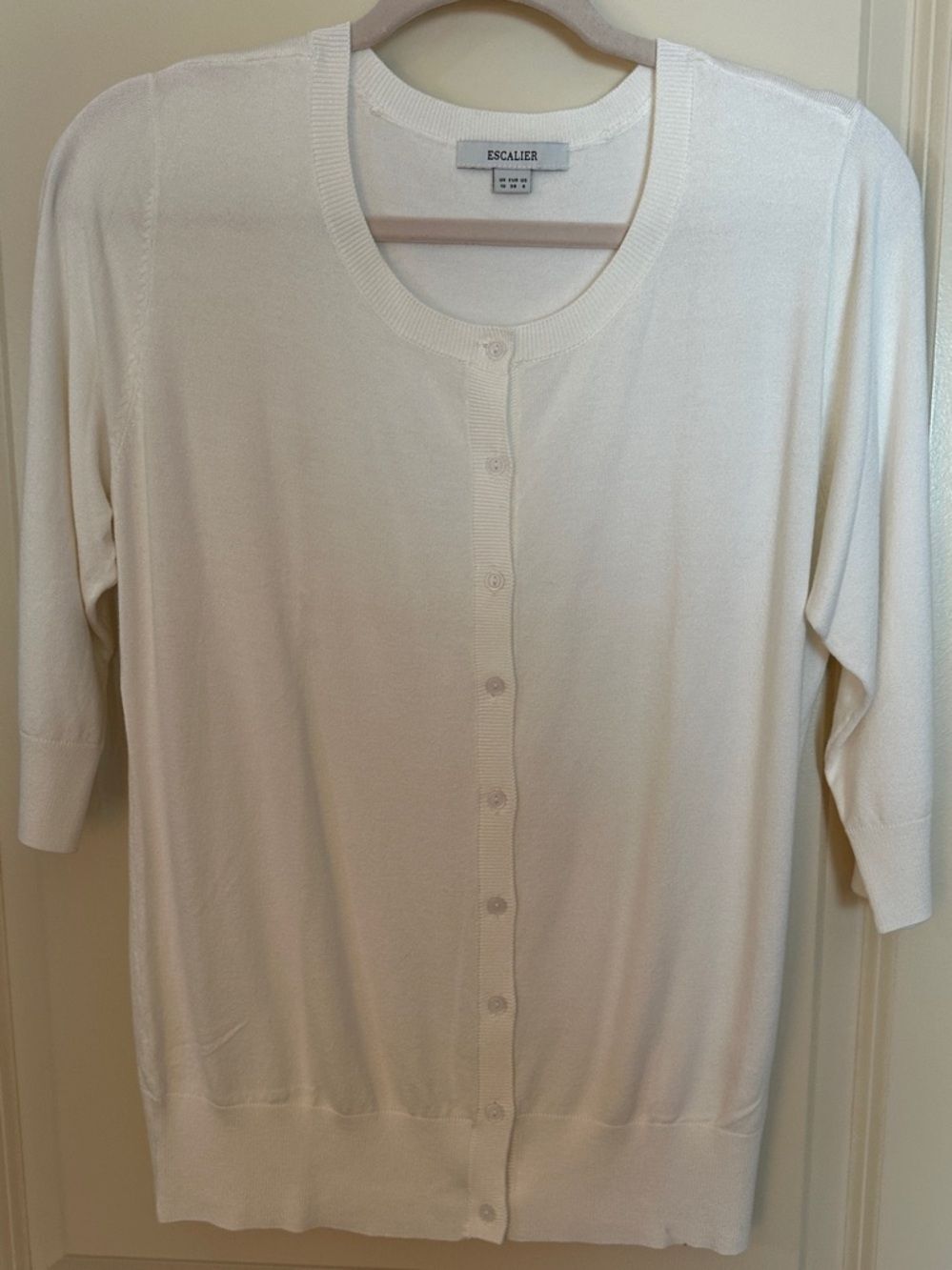 Escalier White button down 3/4 sleeve cardigan sweater Women's Sz 6